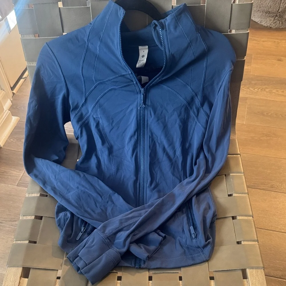 Women's Lululemon Define Jacket - Picture 1 of 4